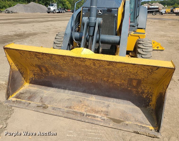 image for item DK4011 2016 John Deere 310SL  backhoe