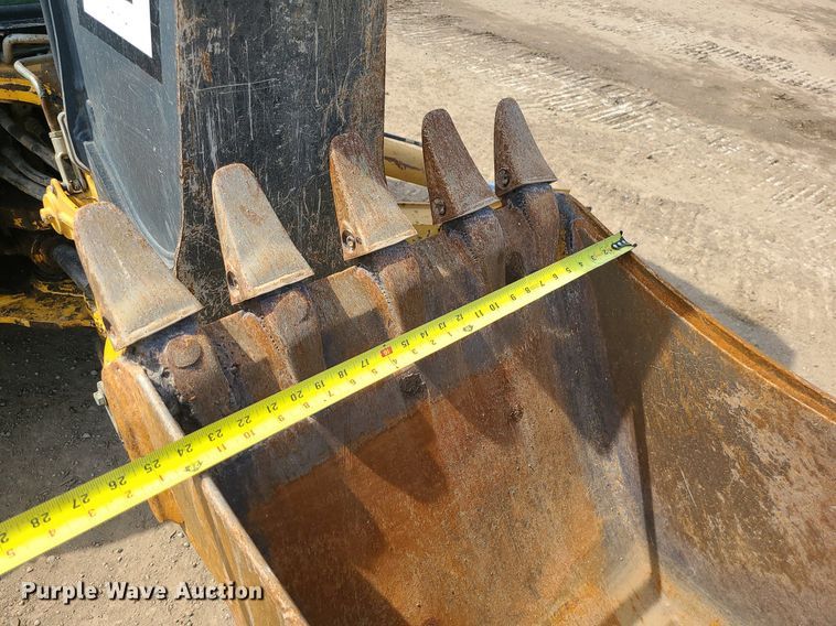 image for item DK4011 2016 John Deere 310SL  backhoe