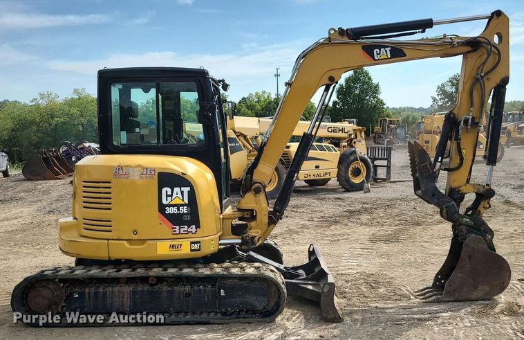 image for item DK4012 2016 Caterpillar 305.5E2  mini excavator