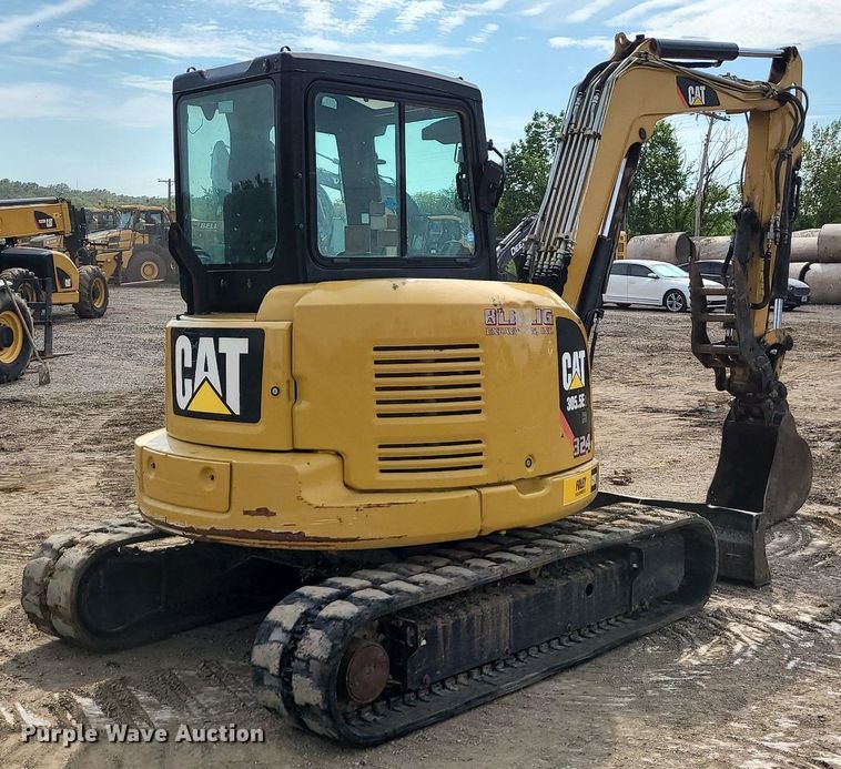image for item DK4012 2016 Caterpillar 305.5E2  mini excavator