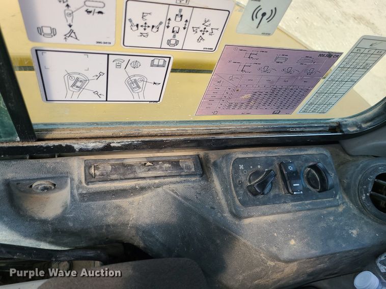 image for item DK4012 2016 Caterpillar 305.5E2  mini excavator