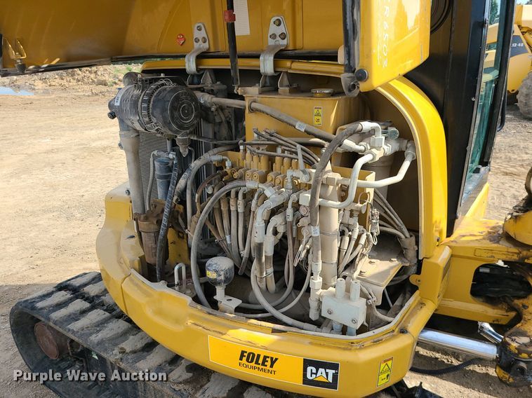 image for item DK4012 2016 Caterpillar 305.5E2  mini excavator