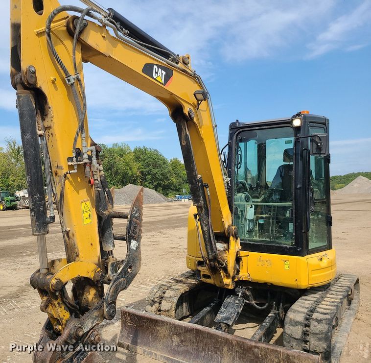image for item DK4012 2016 Caterpillar 305.5E2  mini excavator