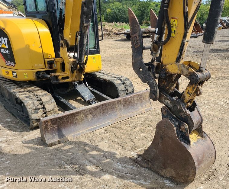 image for item DK4012 2016 Caterpillar 305.5E2  mini excavator