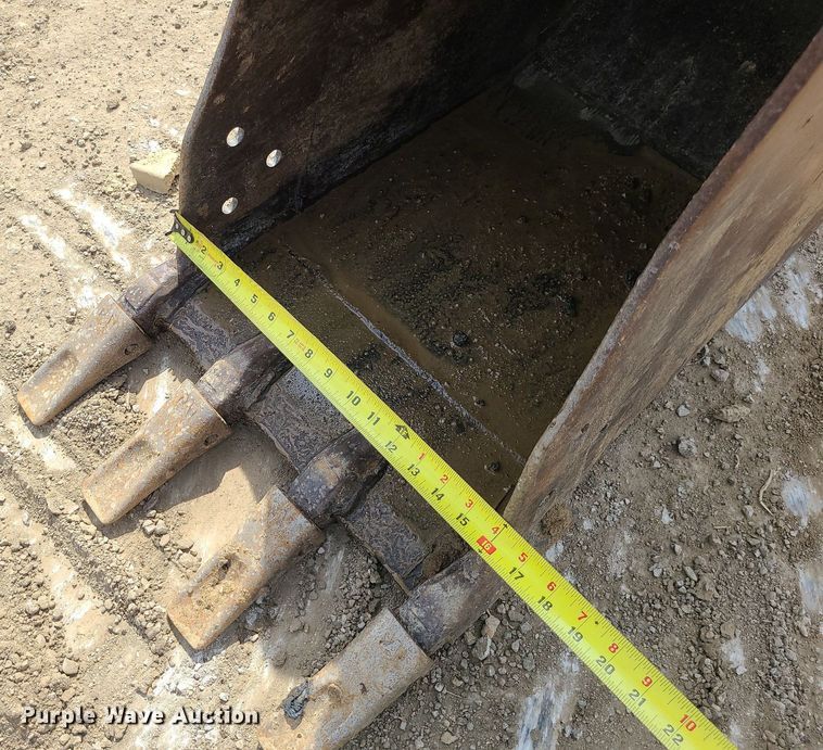 image for item DK4012 2016 Caterpillar 305.5E2  mini excavator