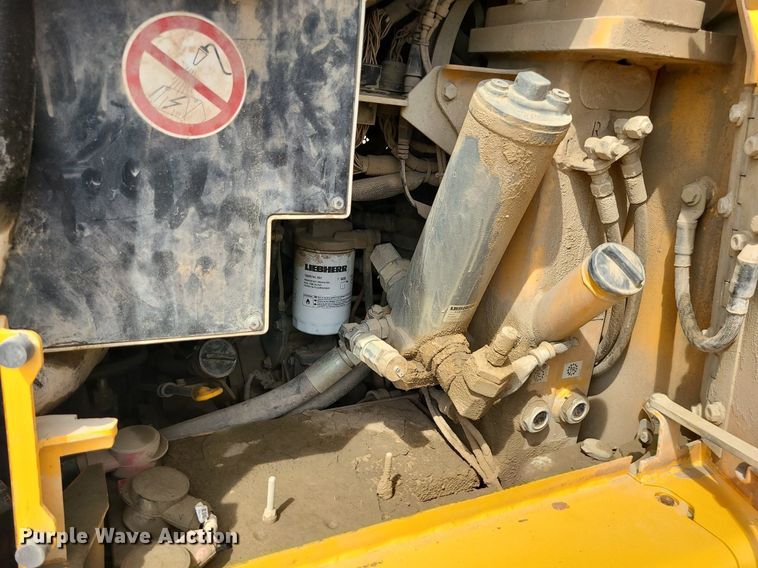 image for item DK4014 2016 Liebherr LR636  track loader