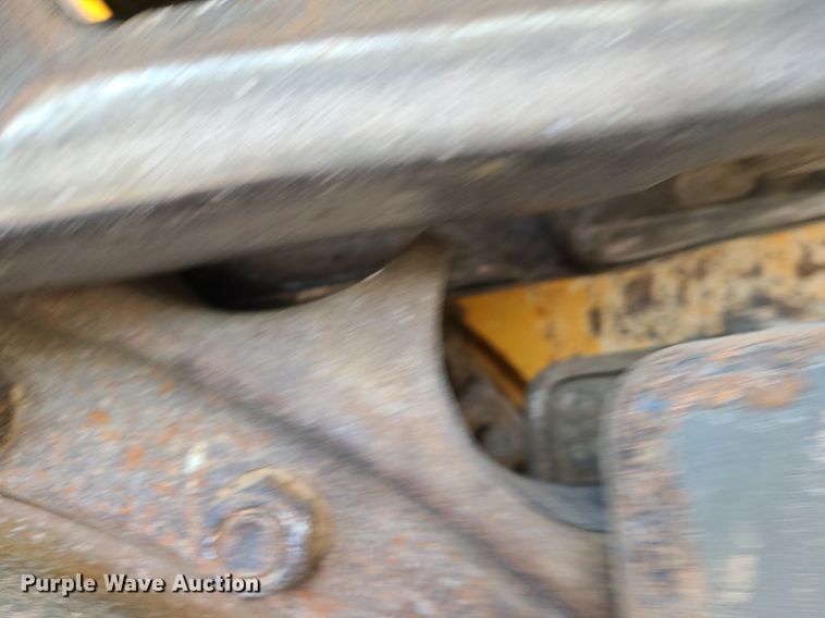 image for item DK4014 2016 Liebherr LR636  track loader