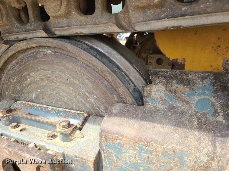 image for item DK4014 2016 Liebherr LR636  track loader