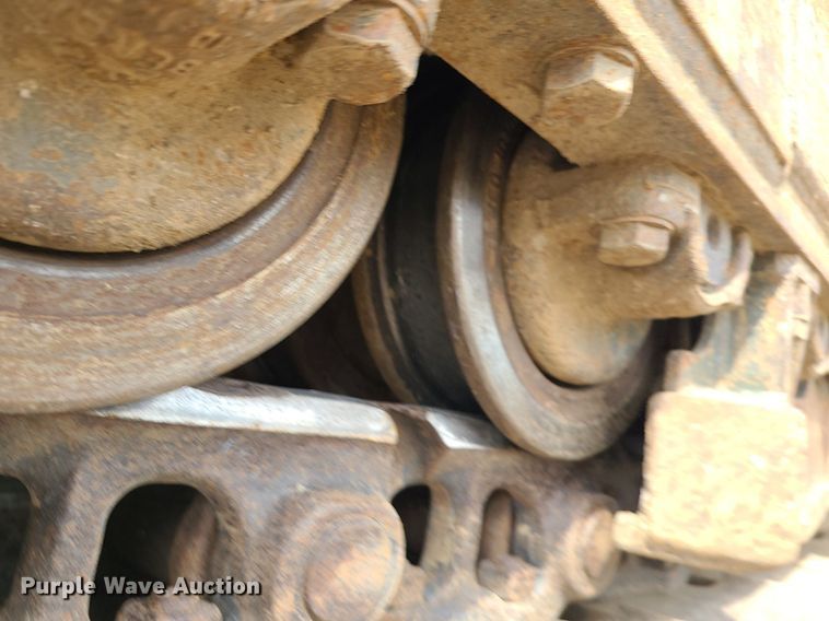 image for item DK4014 2016 Liebherr LR636  track loader