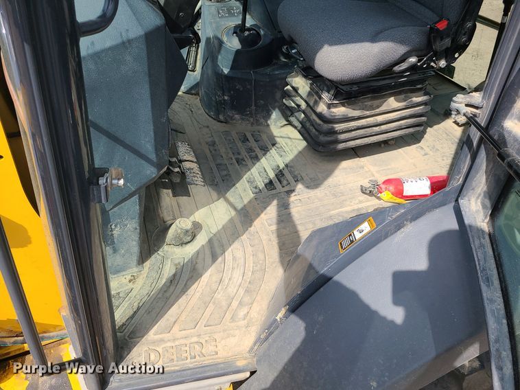 image for item DK4015 2016 John Deere 310SL  backhoe