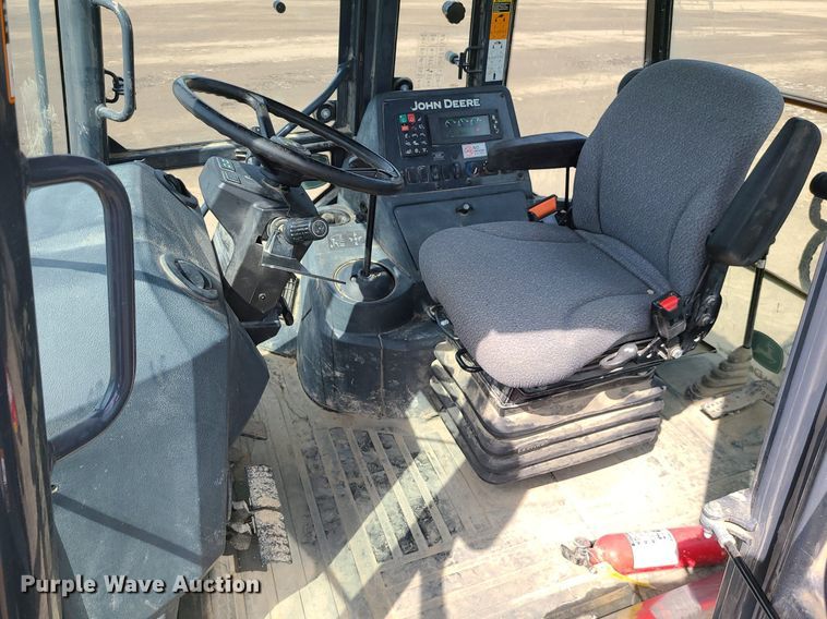 image for item DK4015 2016 John Deere 310SL  backhoe