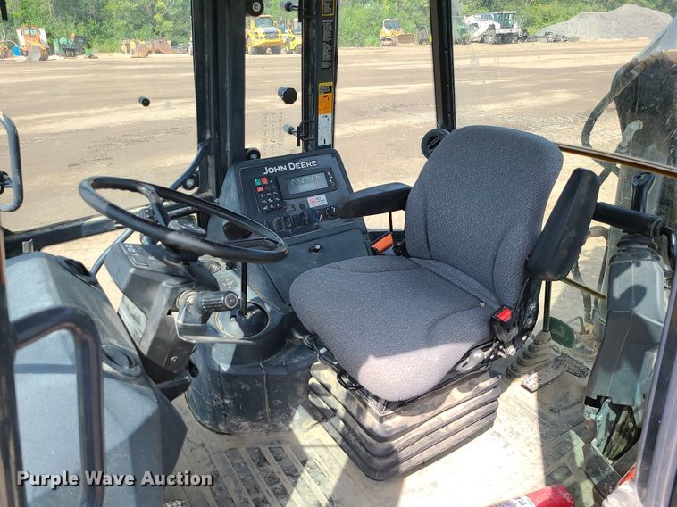 image for item DK4015 2016 John Deere 310SL  backhoe