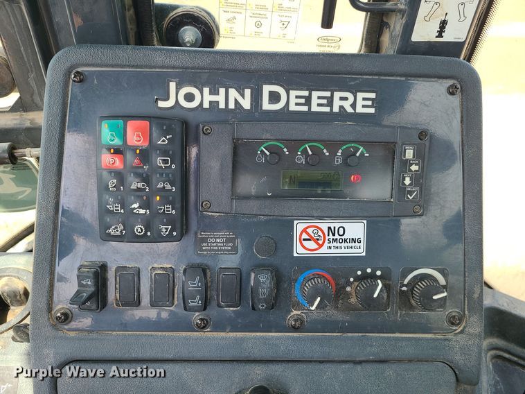image for item DK4015 2016 John Deere 310SL  backhoe