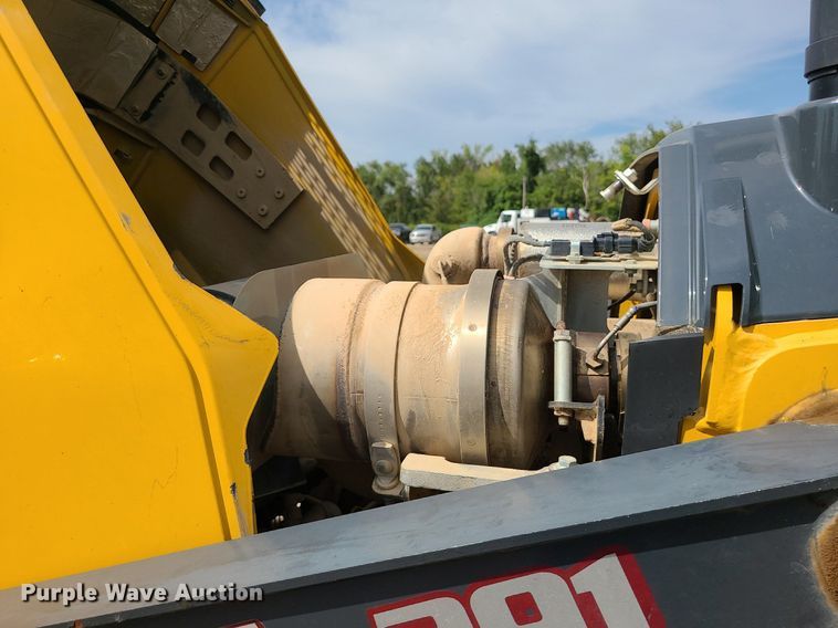 image for item DK4015 2016 John Deere 310SL  backhoe