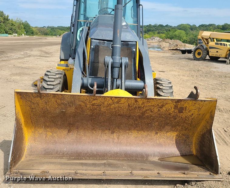 image for item DK4015 2016 John Deere 310SL  backhoe