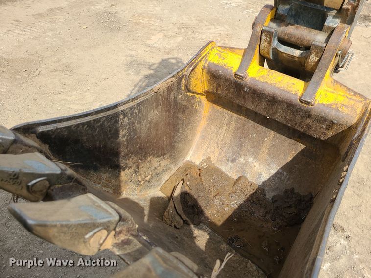 image for item DK4015 2016 John Deere 310SL  backhoe