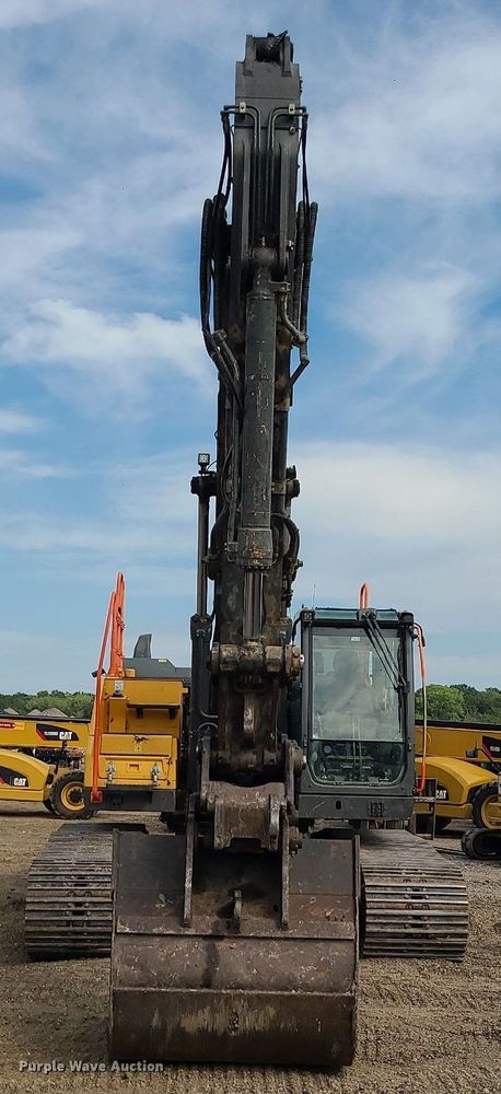 image for item DK4017 2017 Volvo EC250EL  excavator
