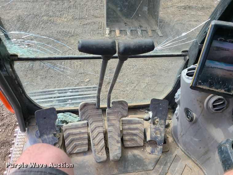 image for item DK4017 2017 Volvo EC250EL  excavator