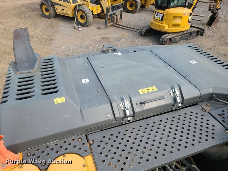 image for item DK4017 2017 Volvo EC250EL  excavator