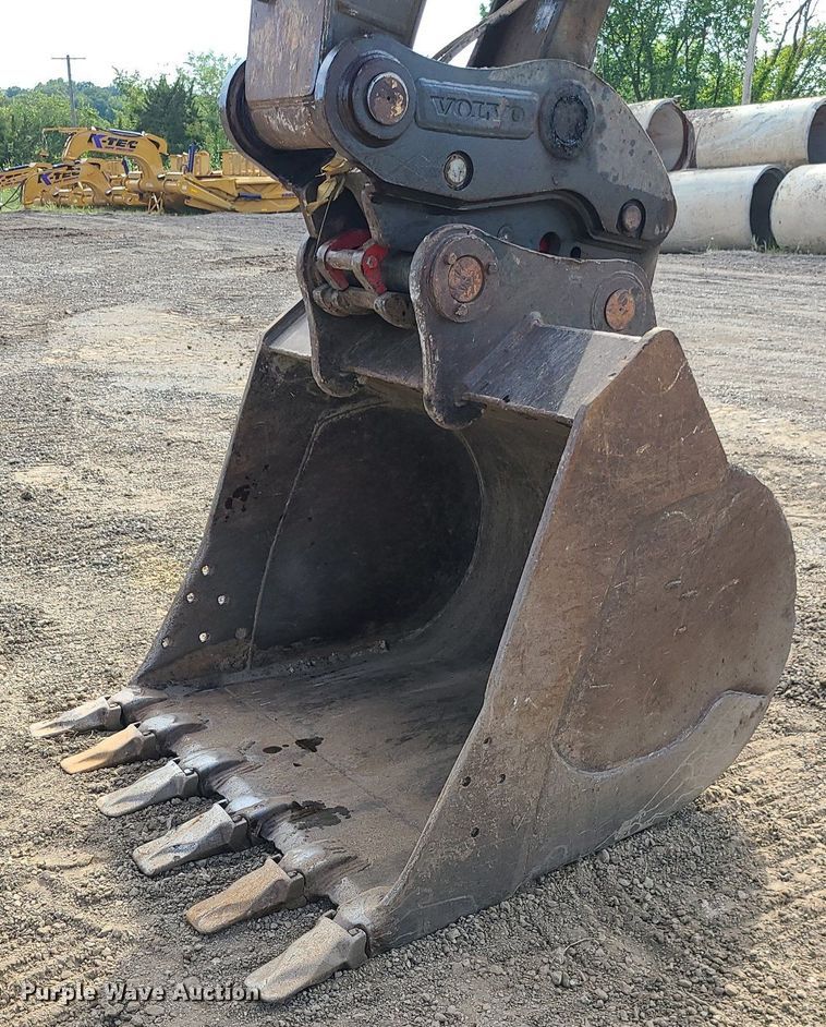 image for item DK4017 2017 Volvo EC250EL  excavator