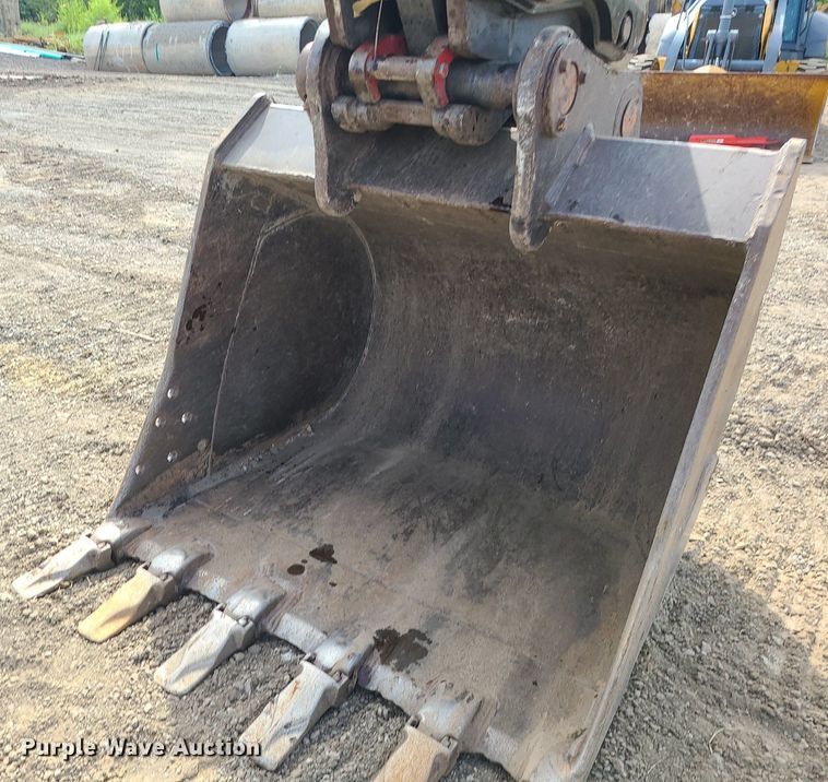 image for item DK4017 2017 Volvo EC250EL  excavator