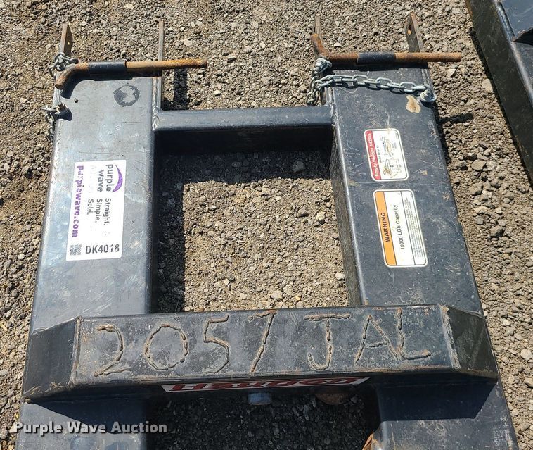 image for item DK4018 Haugen MFSH-10  fork mounted swivel hook