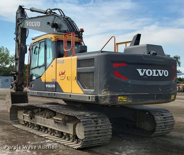 image for item DK4021 2018 Volvo EC220EL  excavator
