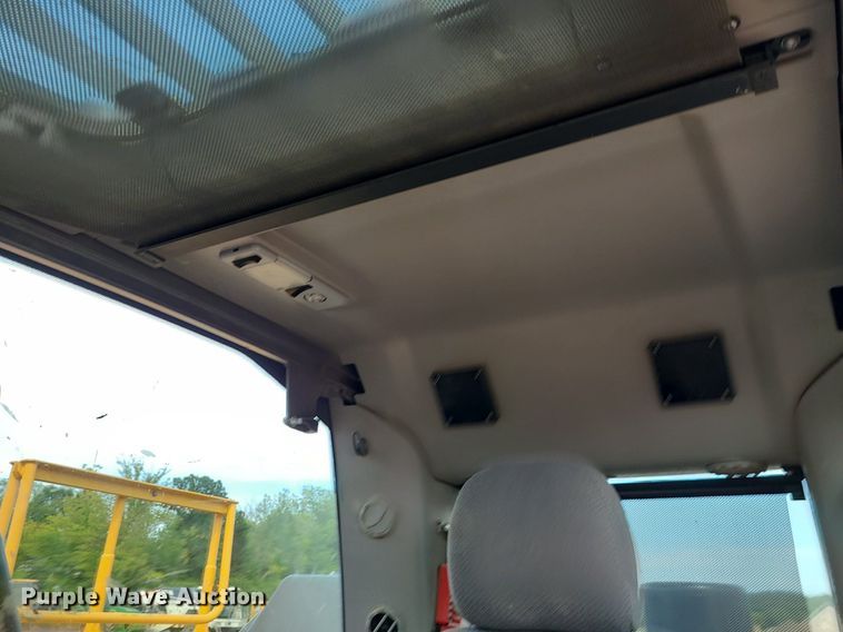 image for item DK4021 2018 Volvo EC220EL  excavator