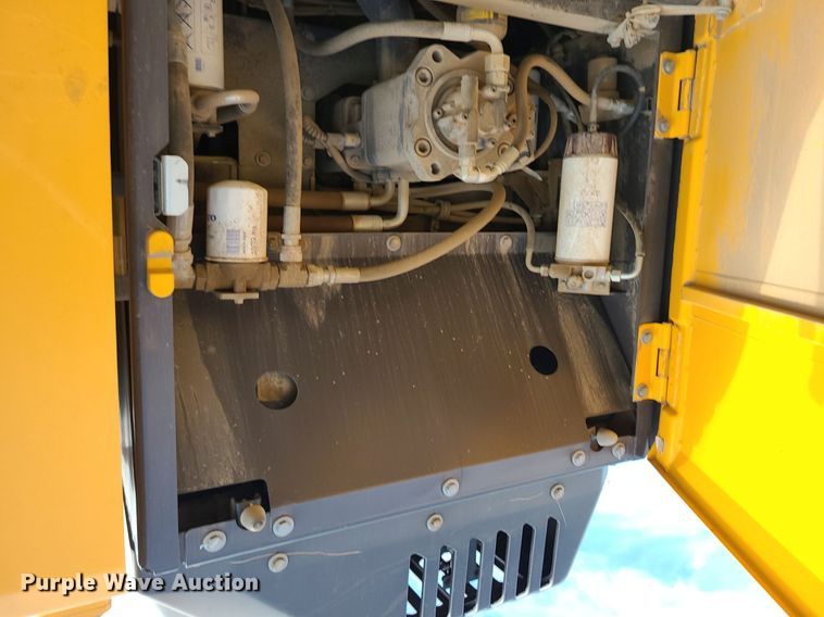 image for item DK4021 2018 Volvo EC220EL  excavator