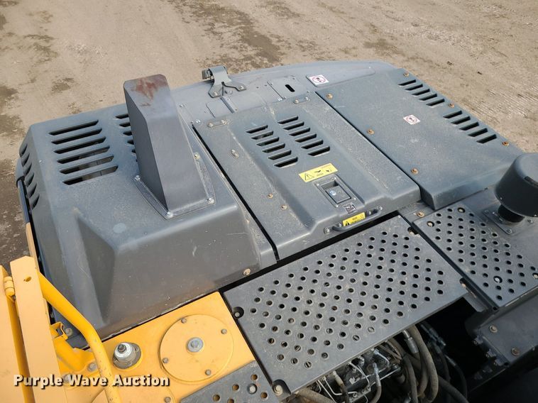 image for item DK4021 2018 Volvo EC220EL  excavator