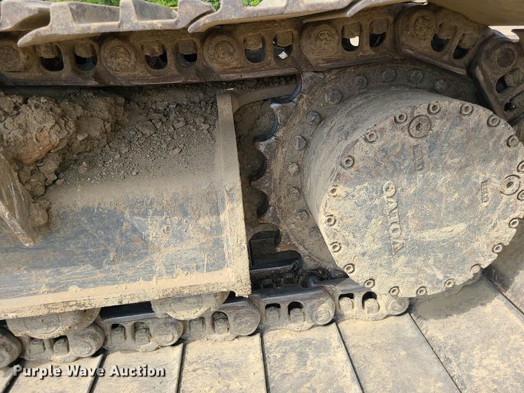 image for item DK4021 2018 Volvo EC220EL  excavator