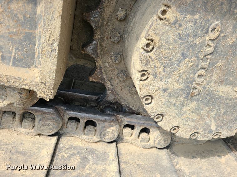 image for item DK4021 2018 Volvo EC220EL  excavator