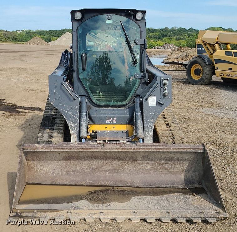 image for item DK4022 2019 John Deere 325G  tracked skid steer loader