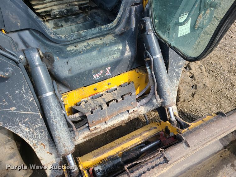 image for item DK4022 2019 John Deere 325G  tracked skid steer loader