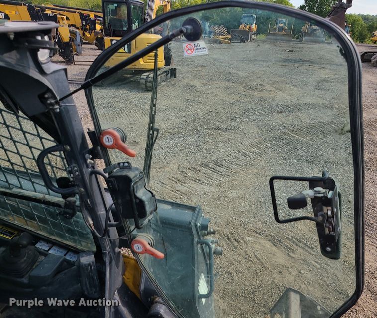 image for item DK4022 2019 John Deere 325G  tracked skid steer loader