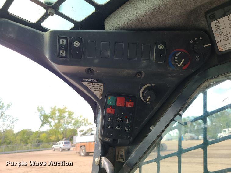 image for item DK4022 2019 John Deere 325G  tracked skid steer loader