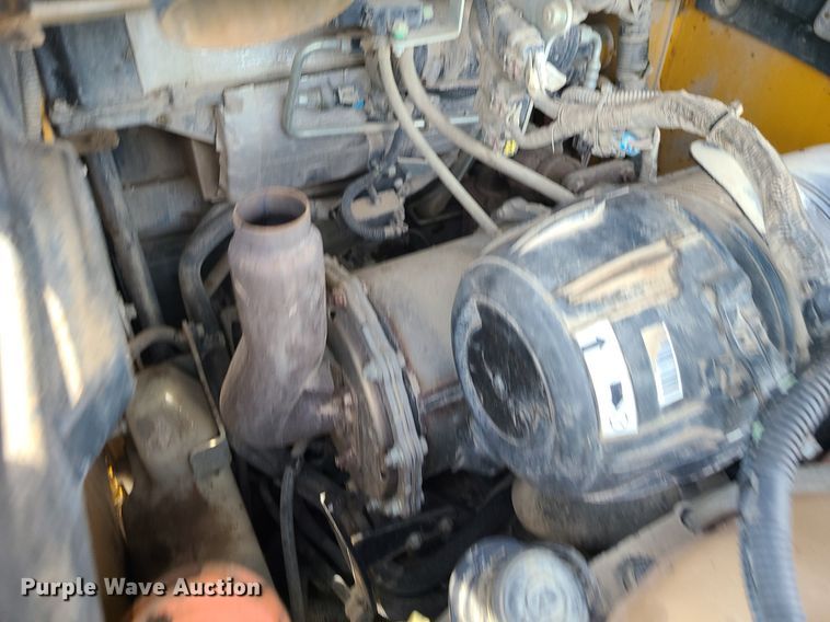 image for item DK4022 2019 John Deere 325G  tracked skid steer loader