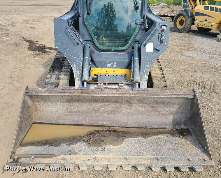 image for item DK4022 2019 John Deere 325G  tracked skid steer loader
