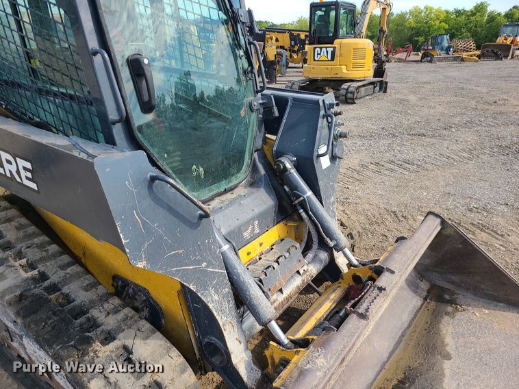 image for item DK4022 2019 John Deere 325G  tracked skid steer loader