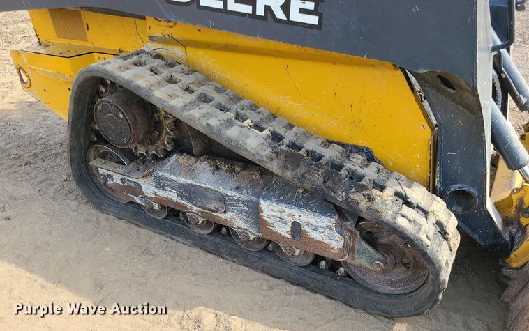 image for item DK4022 2019 John Deere 325G  tracked skid steer loader