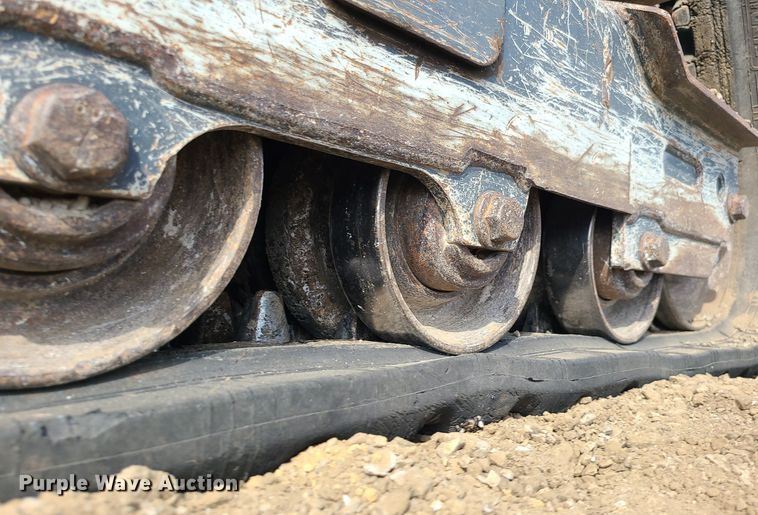 image for item DK4022 2019 John Deere 325G  tracked skid steer loader