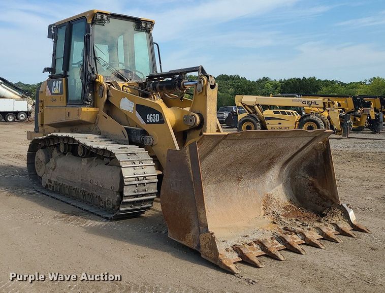 image for item DK4023 2013 Caterpillar 963D  track loader