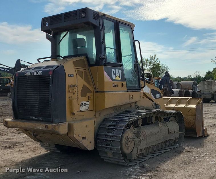 image for item DK4023 2013 Caterpillar 963D  track loader