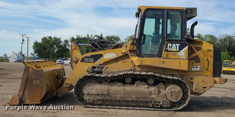 image for item DK4023 2013 Caterpillar 963D  track loader