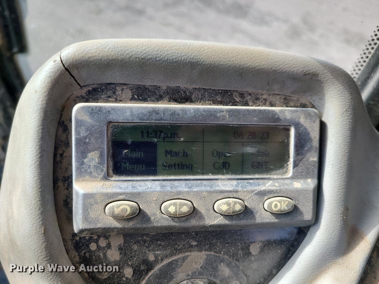 image for item DK4023 2013 Caterpillar 963D  track loader