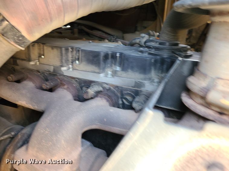 image for item DK4023 2013 Caterpillar 963D  track loader