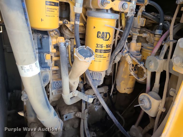 image for item DK4023 2013 Caterpillar 963D  track loader