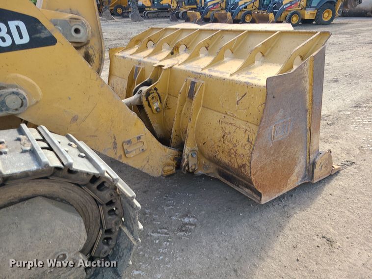 image for item DK4023 2013 Caterpillar 963D  track loader