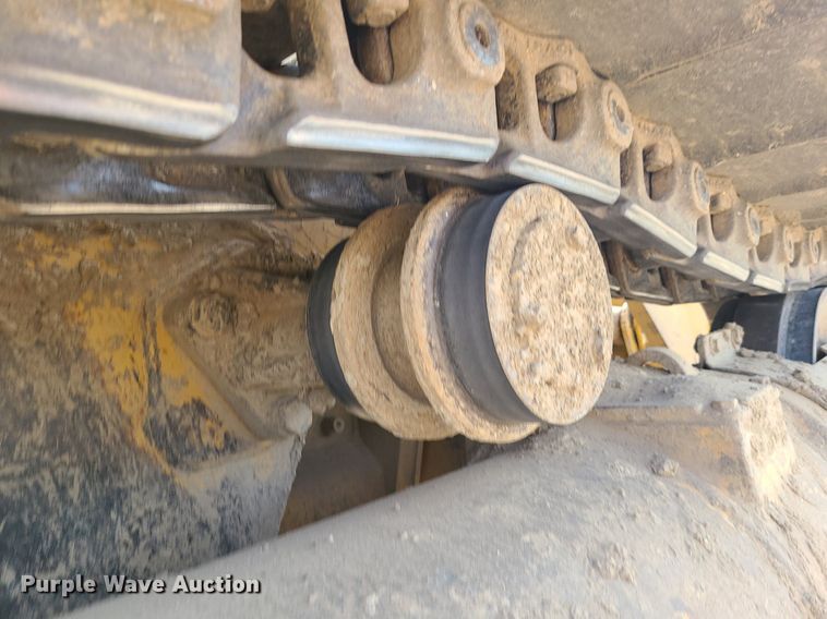 image for item DK4023 2013 Caterpillar 963D  track loader