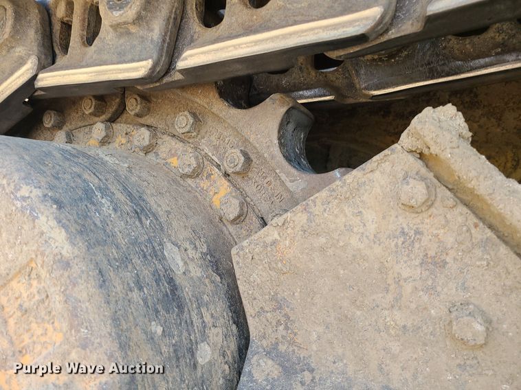 image for item DK4023 2013 Caterpillar 963D  track loader